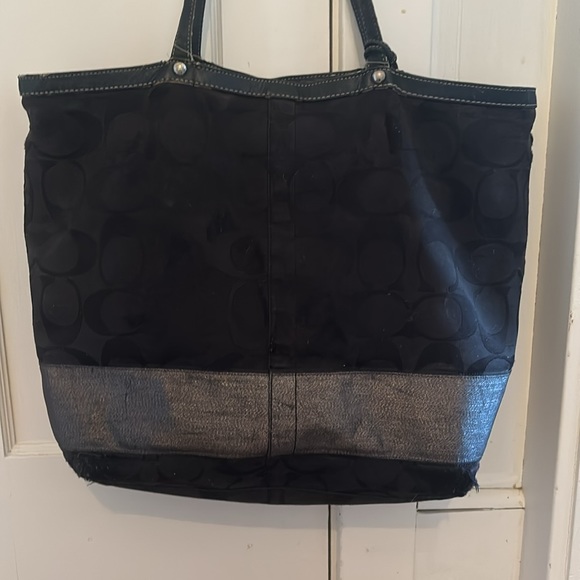 Loved Coach Tote Monogram Signature Stripe Big Shoulder Bag: Black Silver - Picture 3 of 16